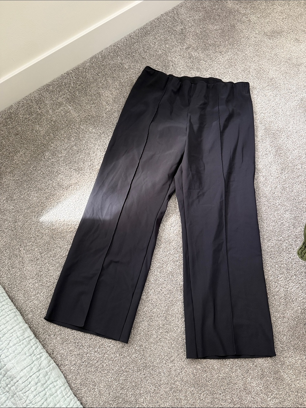 Athleta Wide Leg Kick Crop Pant
